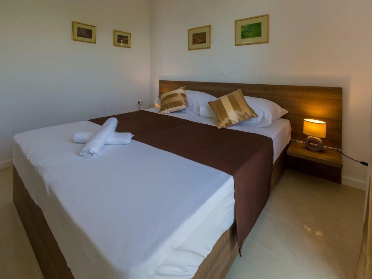 Apartments Villa Grande Dramalj