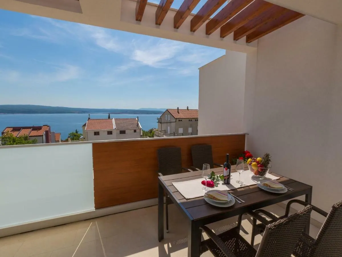 Apartments Villa Grande Dramalj