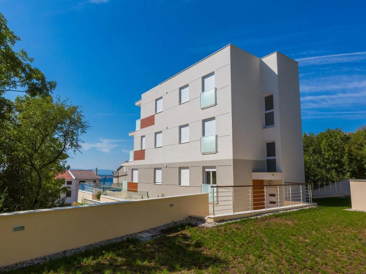 Apartments Villa Grande Dramalj