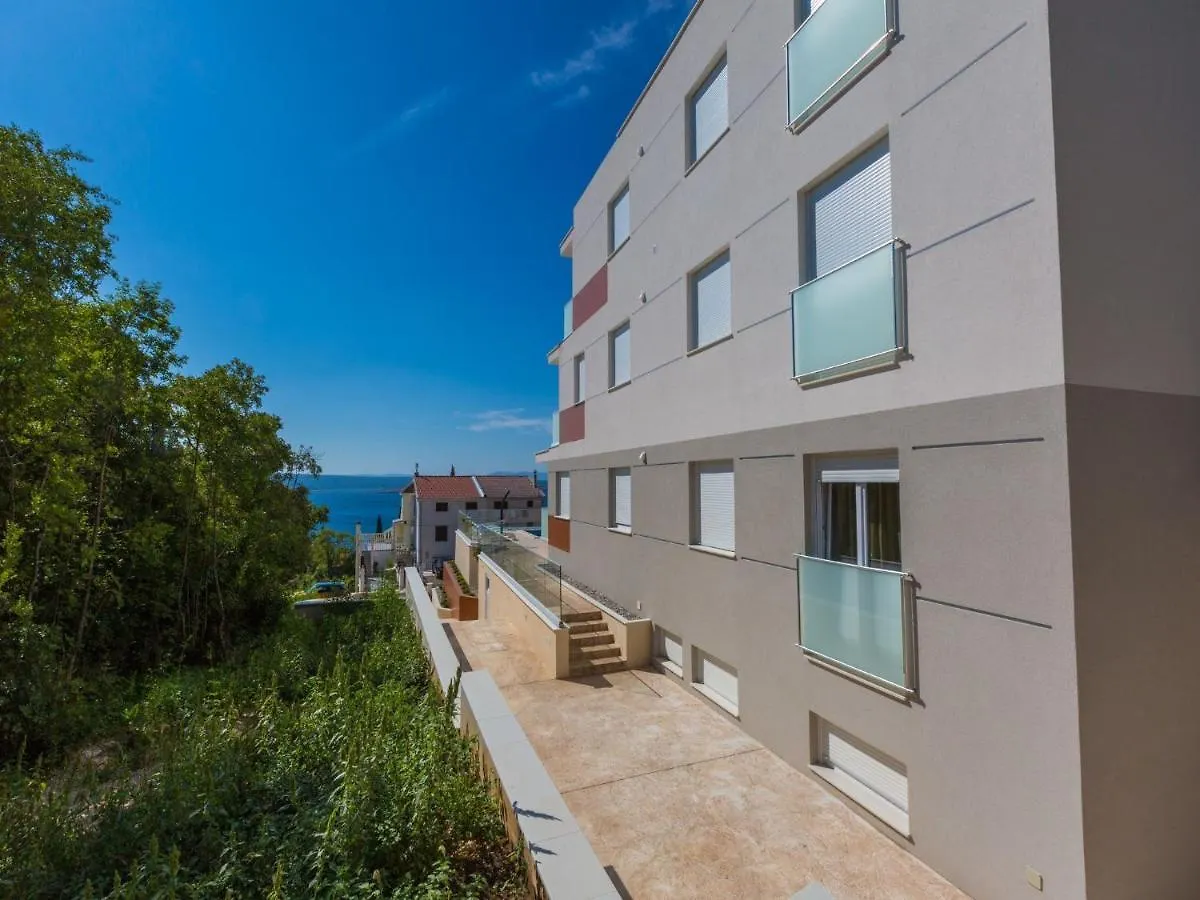 Apartments Villa Grande Dramalj